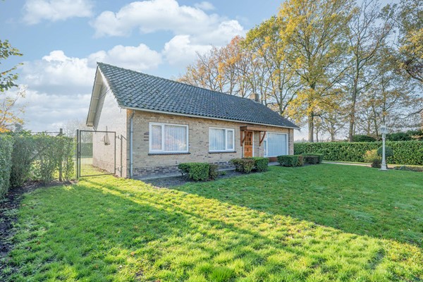 Te koop: Bovenstraat 75, 4741 TP Hoeven